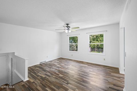 Tiny photo for 600 Wilkshire Drive, Waterville, OH 43566 (MLS # 10009235)