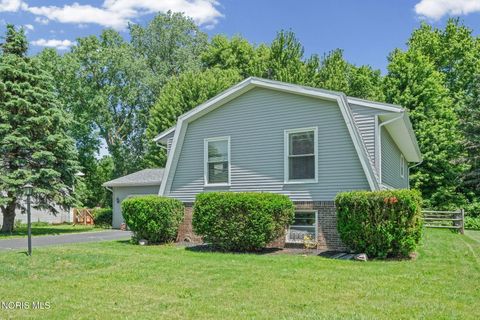 Tiny photo for 600 Wilkshire Drive, Waterville, OH 43566 (MLS # 10009235)