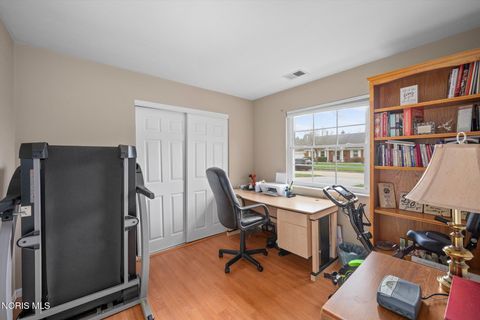 Tiny photo for 1913 Sunnylawn Drive, Toledo, OH 43614 (MLS # 10005915)