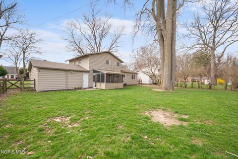 Tiny photo for 1913 Sunnylawn Drive, Toledo, OH 43614 (MLS # 10005915)