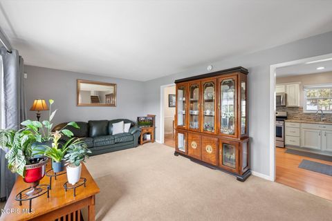 Tiny photo for 1913 Sunnylawn Drive, Toledo, OH 43614 (MLS # 10005915)