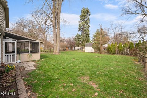 Tiny photo for 1913 Sunnylawn Drive, Toledo, OH 43614 (MLS # 10005915)