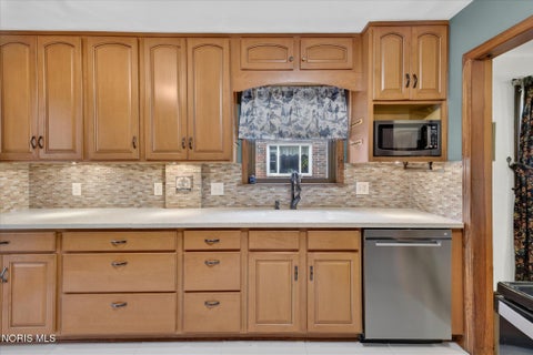 Tiny photo for 4229 Grantley Road, Toledo, OH 43613 (MLS # 10012803)