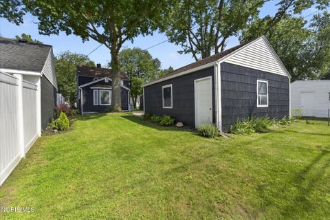 Tiny photo for 4229 Grantley Road, Toledo, OH 43613 (MLS # 10012803)