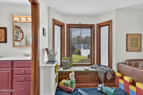 Tiny photo for 4229 Grantley Road, Toledo, OH 43613 (MLS # 10012803)