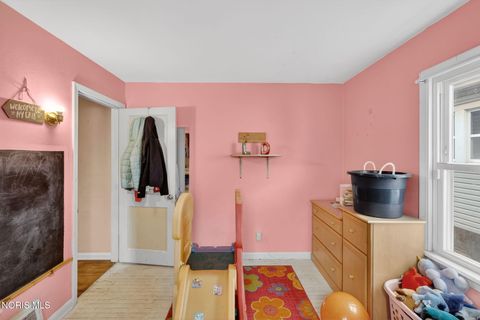 Tiny photo for 4443 Fairview Drive, Toledo, OH 43612 (MLS # 10006342)