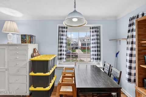 Tiny photo for 4443 Fairview Drive, Toledo, OH 43612 (MLS # 10006342)