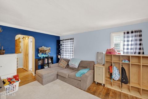 Tiny photo for 4443 Fairview Drive, Toledo, OH 43612 (MLS # 10006342)