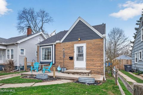 Tiny photo for 4443 Fairview Drive, Toledo, OH 43612 (MLS # 10006342)