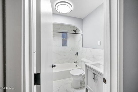 Tiny photo for 5809 Dorr Street, Toledo, OH 43615 (MLS # 10004979)