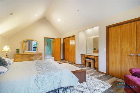 Tiny photo for 832 S Centennial Road, Holland, OH 43528 (MLS # 10000705)