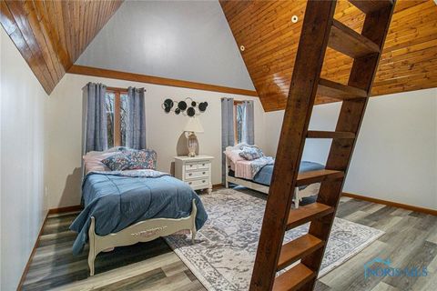 Tiny photo for 832 S Centennial Road, Holland, OH 43528 (MLS # 10000705)