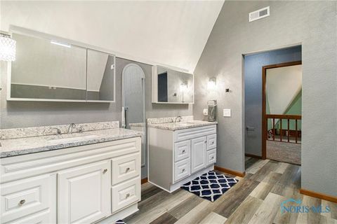 Tiny photo for 832 S Centennial Road, Holland, OH 43528 (MLS # 10000705)