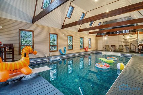 Tiny photo for 832 S Centennial Road, Holland, OH 43528 (MLS # 10000705)