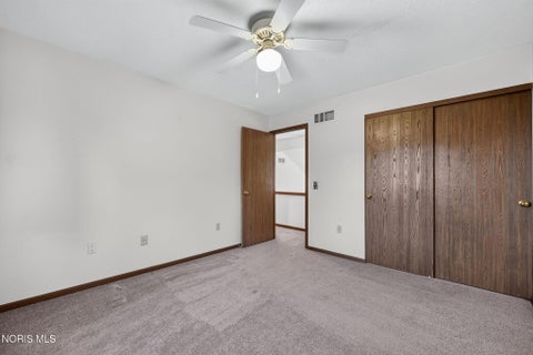 Tiny photo for 956 Jennison Drive, Rossford, OH 43460 (MLS # 10014576)