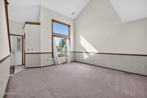 Tiny photo for 956 Jennison Drive, Rossford, OH 43460 (MLS # 10014576)
