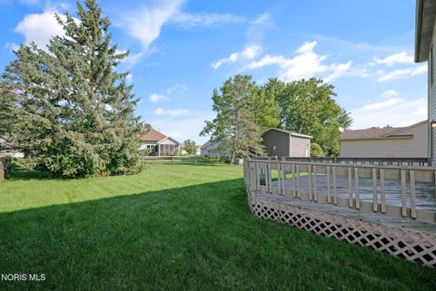 Tiny photo for 956 Jennison Drive, Rossford, OH 43460 (MLS # 10014576)