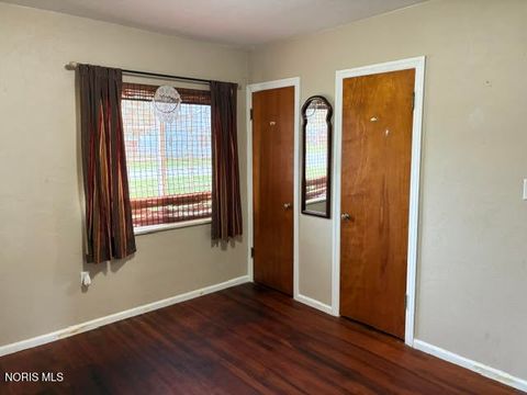 Tiny photo for 5343 Pageland Drive, Toledo, OH 43611 (MLS # 10008340)