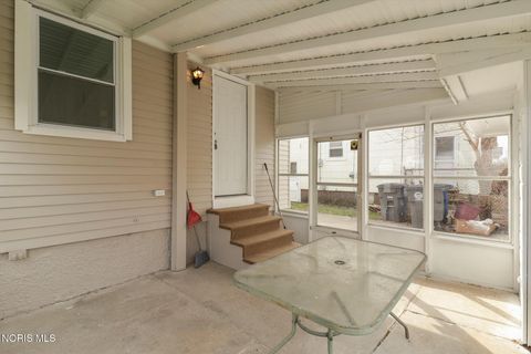 Tiny photo for 538 Ogden Avenue, Toledo, OH 43609 (MLS # 10005737)