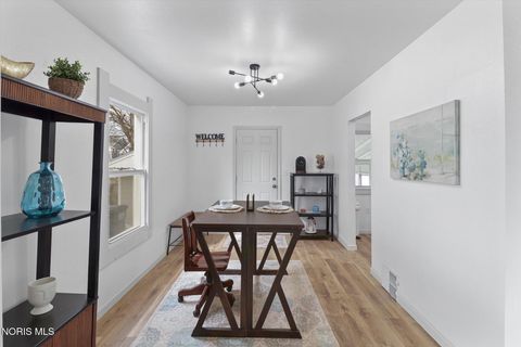 Tiny photo for 538 Ogden Avenue, Toledo, OH 43609 (MLS # 10005737)