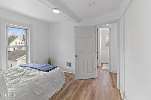 Tiny photo for 538 Ogden Avenue, Toledo, OH 43609 (MLS # 10005737)