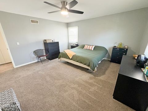 Tiny photo for 809 N Wintergarden Road, Bowling Green, OH 43402 (MLS # 10004924)