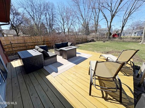 Tiny photo for 809 N Wintergarden Road, Bowling Green, OH 43402 (MLS # 10004924)