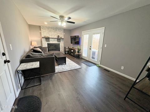 Tiny photo for 809 N Wintergarden Road, Bowling Green, OH 43402 (MLS # 10004924)