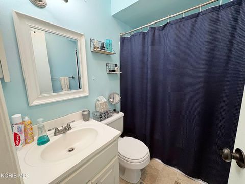 Tiny photo for 809 N Wintergarden Road, Bowling Green, OH 43402 (MLS # 10004924)