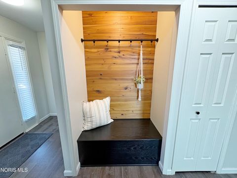 Tiny photo for 809 N Wintergarden Road, Bowling Green, OH 43402 (MLS # 10004924)