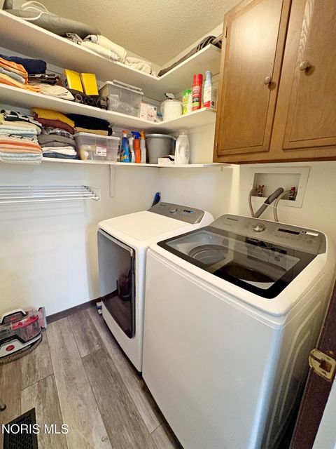 Tiny photo for 809 N Wintergarden Road, Bowling Green, OH 43402 (MLS # 10004924)