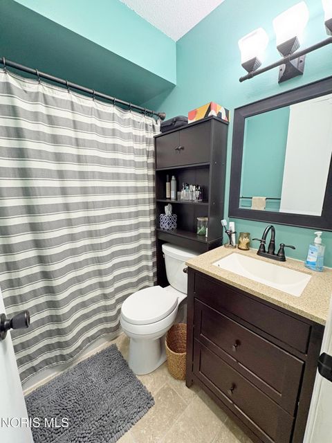 Tiny photo for 809 N Wintergarden Road, Bowling Green, OH 43402 (MLS # 10004924)