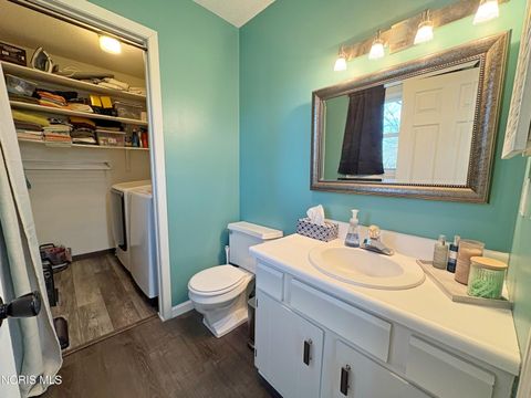 Tiny photo for 809 N Wintergarden Road, Bowling Green, OH 43402 (MLS # 10004924)