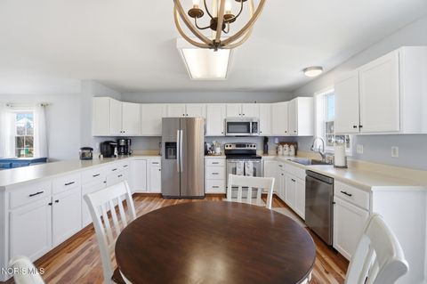 Tiny photo for 107 S Sullivan Drive, Haskins, OH 43525 (MLS # 10005038)