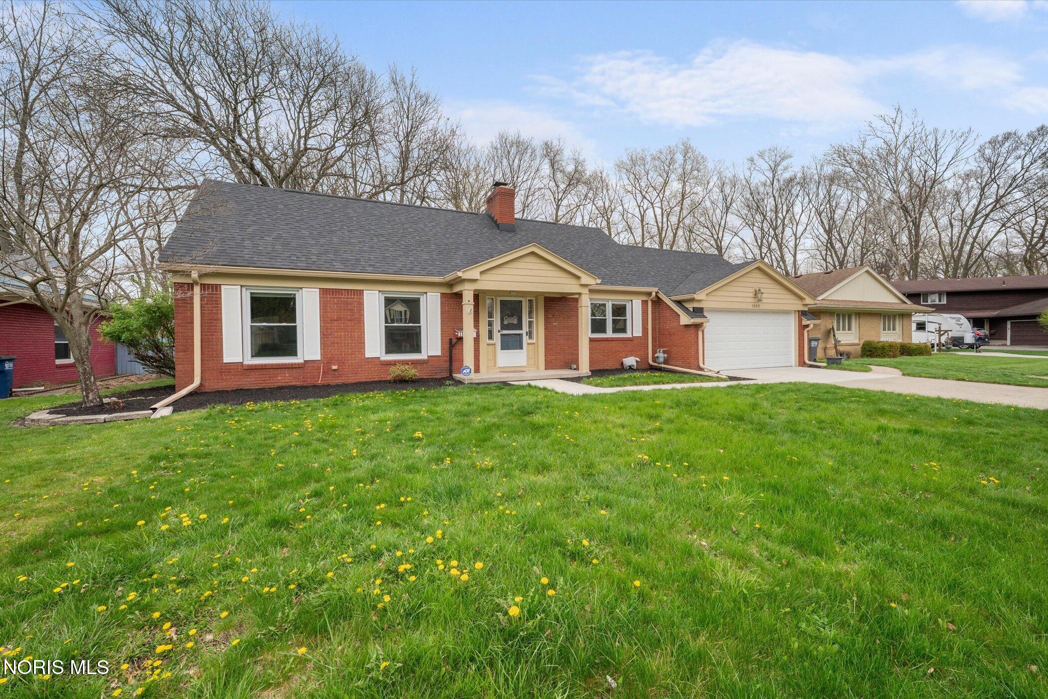 1865 Glen Ellyn Drive