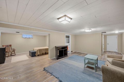Tiny photo for 1865 Glen Ellyn Drive, Toledo, OH 43614 (MLS # 10007008)