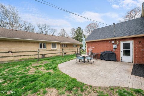 Tiny photo for 1865 Glen Ellyn Drive, Toledo, OH 43614 (MLS # 10007008)