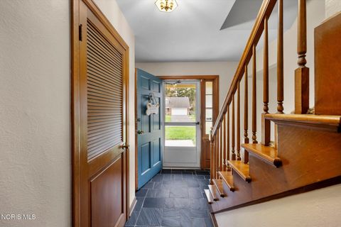 Tiny photo for 1865 Glen Ellyn Drive, Toledo, OH 43614 (MLS # 10007008)