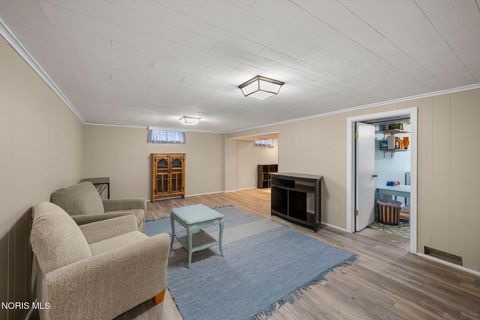 Tiny photo for 1865 Glen Ellyn Drive, Toledo, OH 43614 (MLS # 10007008)