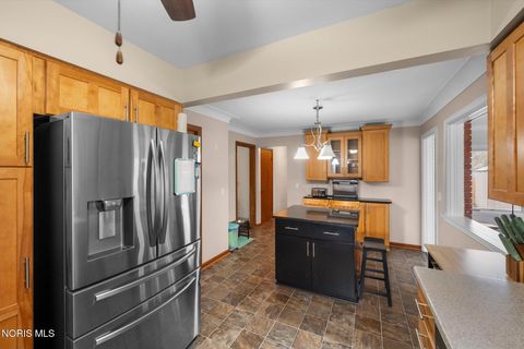 Tiny photo for 1865 Glen Ellyn Drive, Toledo, OH 43614 (MLS # 10007008)