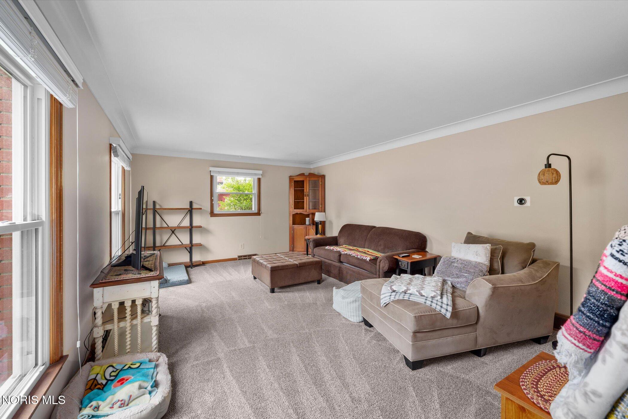 1865 Glen Ellyn Drive