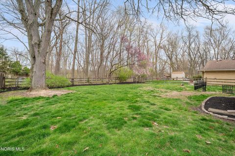 Tiny photo for 1865 Glen Ellyn Drive, Toledo, OH 43614 (MLS # 10007008)