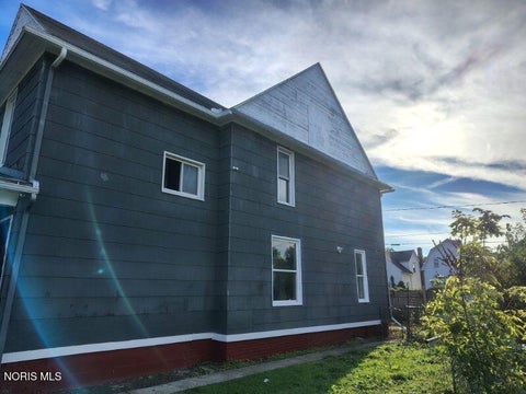 Tiny photo for 714 Oak Street, Toledo, OH 43605 (MLS # 10013680)