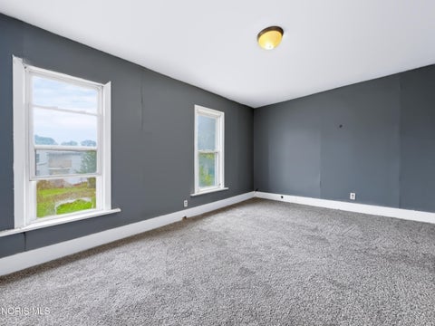 Tiny photo for 714 Oak Street, Toledo, OH 43605 (MLS # 10013680)