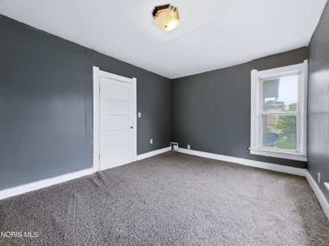 Tiny photo for 714 Oak Street, Toledo, OH 43605 (MLS # 10013680)