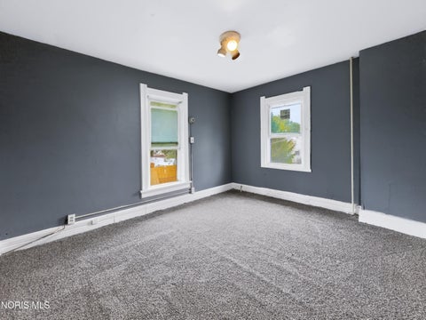 Tiny photo for 714 Oak Street, Toledo, OH 43605 (MLS # 10013680)