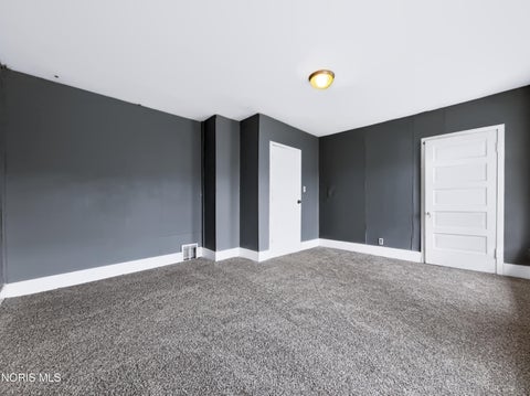 Tiny photo for 714 Oak Street, Toledo, OH 43605 (MLS # 10013680)