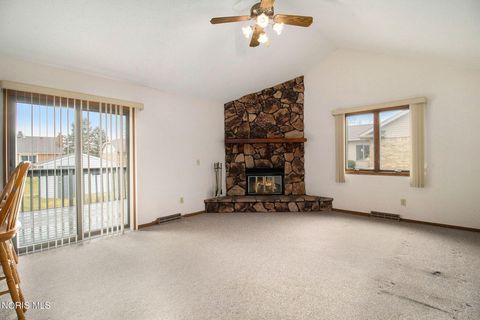 Tiny photo for 3785 Ryan Place, Northwood, OH 43619 (MLS # 10004343)