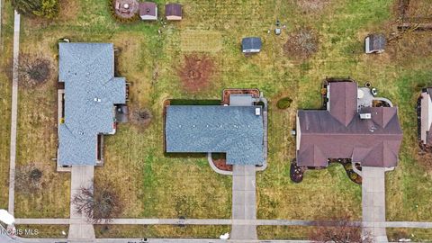 Tiny photo for 3785 Ryan Place, Northwood, OH 43619 (MLS # 10004343)