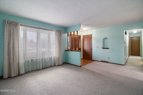 Tiny photo for 3785 Ryan Place, Northwood, OH 43619 (MLS # 10004343)